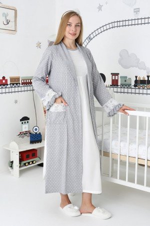 Gri Renkli, Paunatiyeli, Dantel Detaylı, Uzun Kol Erdeniz 2308 Sabahlıklı Lohusa Hamile Gecelik Takım Gri Renkli, Paunatiyeli, Dantel Detaylı, Uzun Kol Erdeniz 2308 Sabahlıklı Lohusa Hamile Gecelik Takım